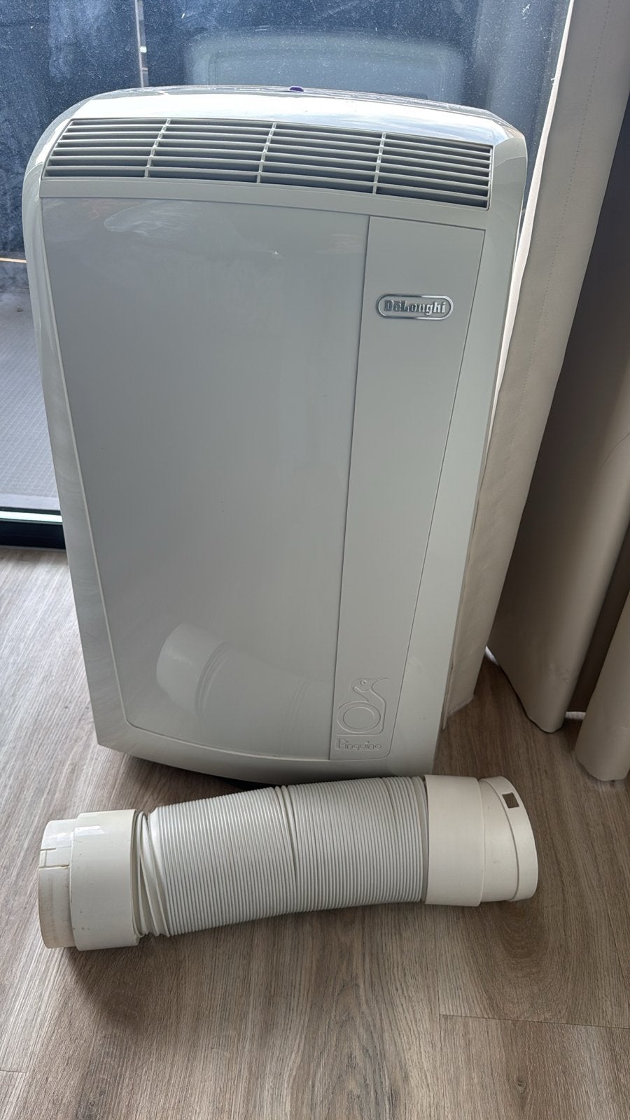 De'Longhi Mobiele Airco - Koelen en Ontvochtigen, Witgoed en Apparatuur, Ophalen, Gebruikt, Minder dan 60 m³, Koelen en Ontvochtigen