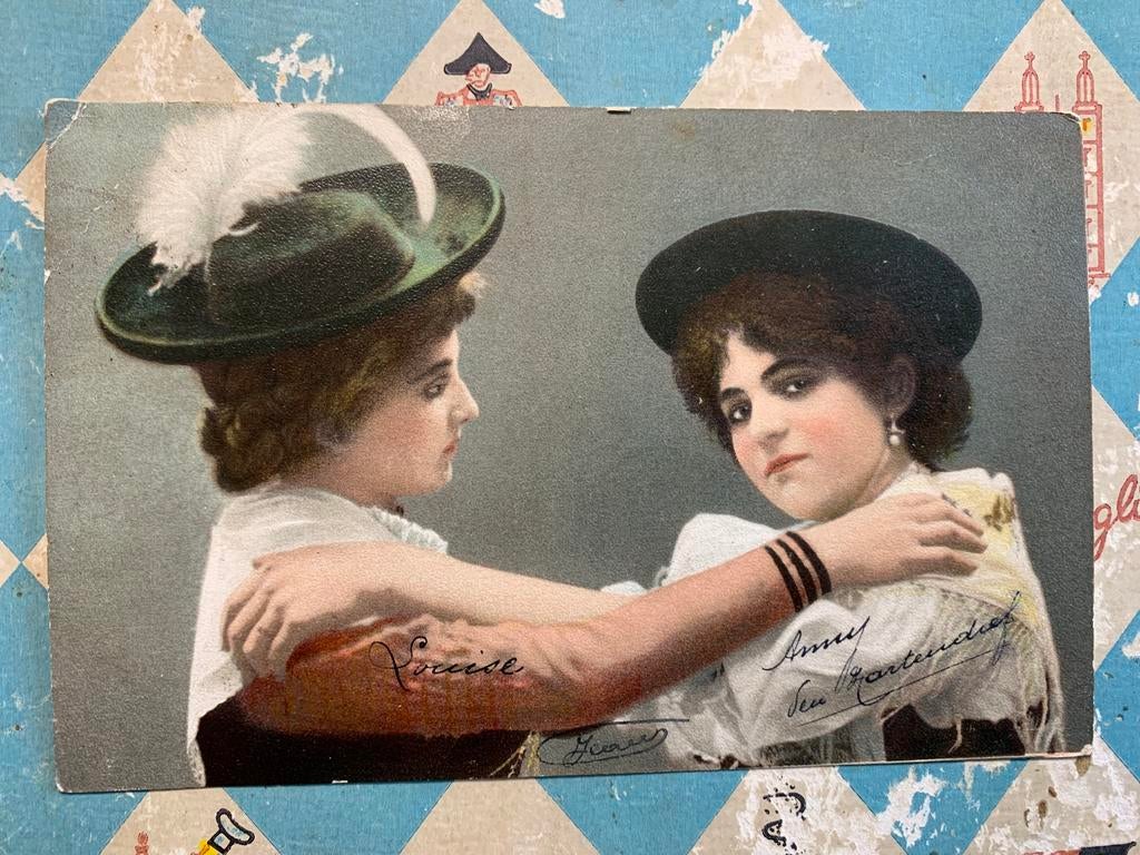 1904 Twee dames in klederdracht (NN), Ophalen of Verzenden, Voor 1920, Gelopen, Klederdracht