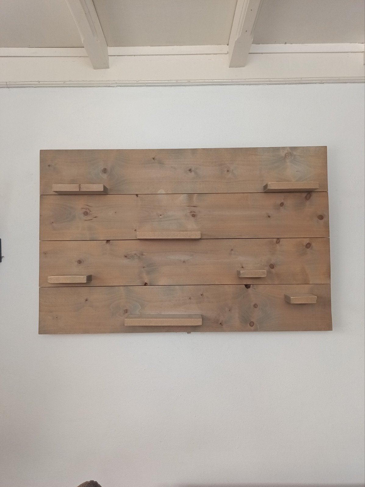Houten wanddecoratie met kleine plankjes, Ophalen, Gebruikt