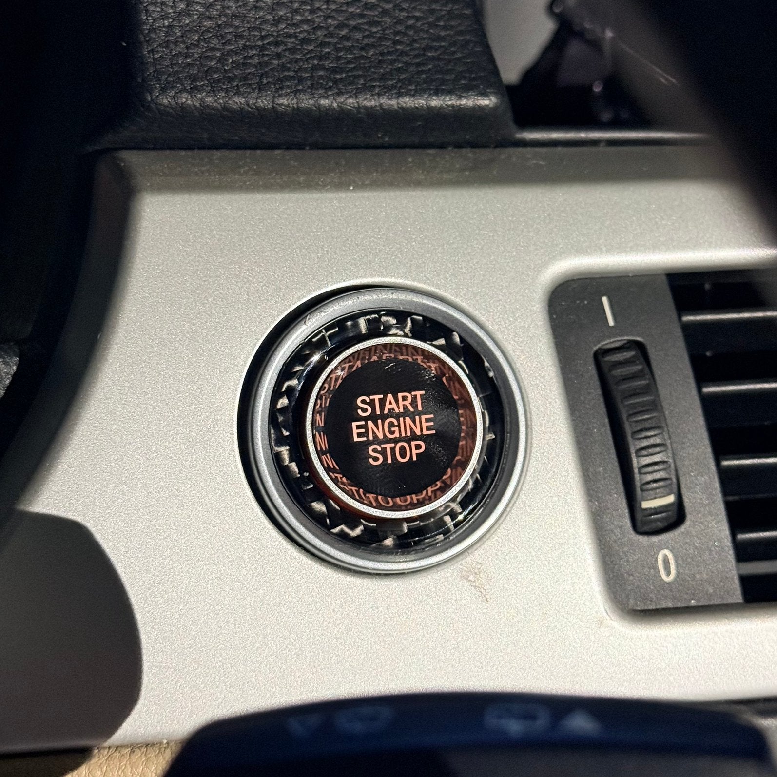 Bmw start-stop knop Ring/decal. 2 kleuren. Nieuw!, Ophalen of Verzenden