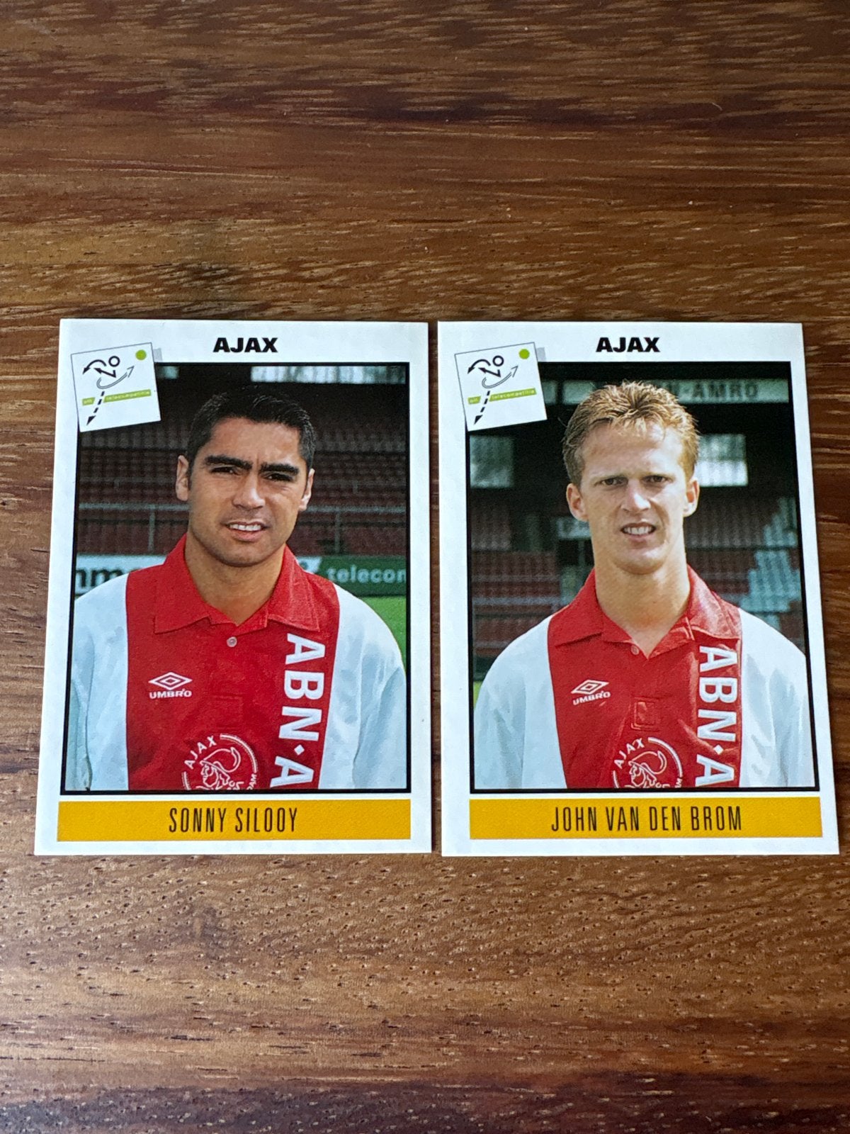 Panini Voetbal '94: Ajax Sonny Silooy & John van den Brom, Ophalen of Verzenden, Zo goed als nieuw, Stickers en Plaatjes