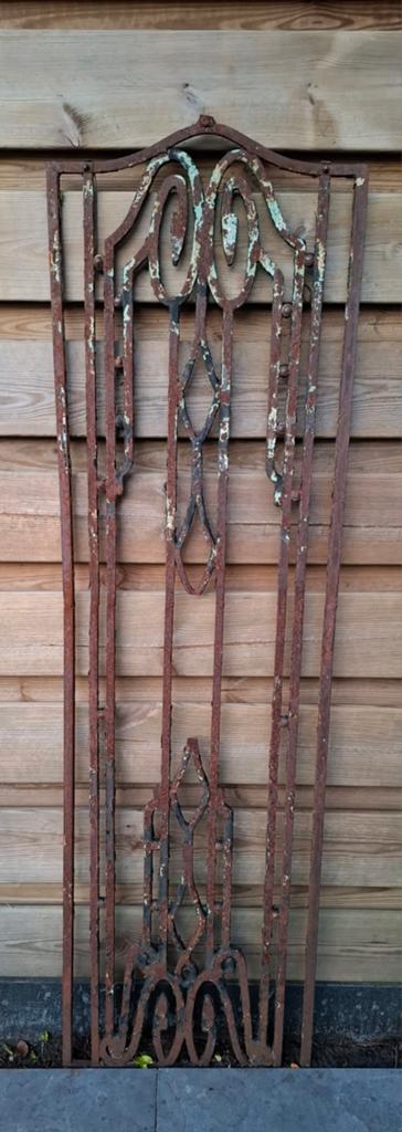 Antiek smeedijzeren hekwerk ornament - 150cm hoog, Ophalen of Verzenden