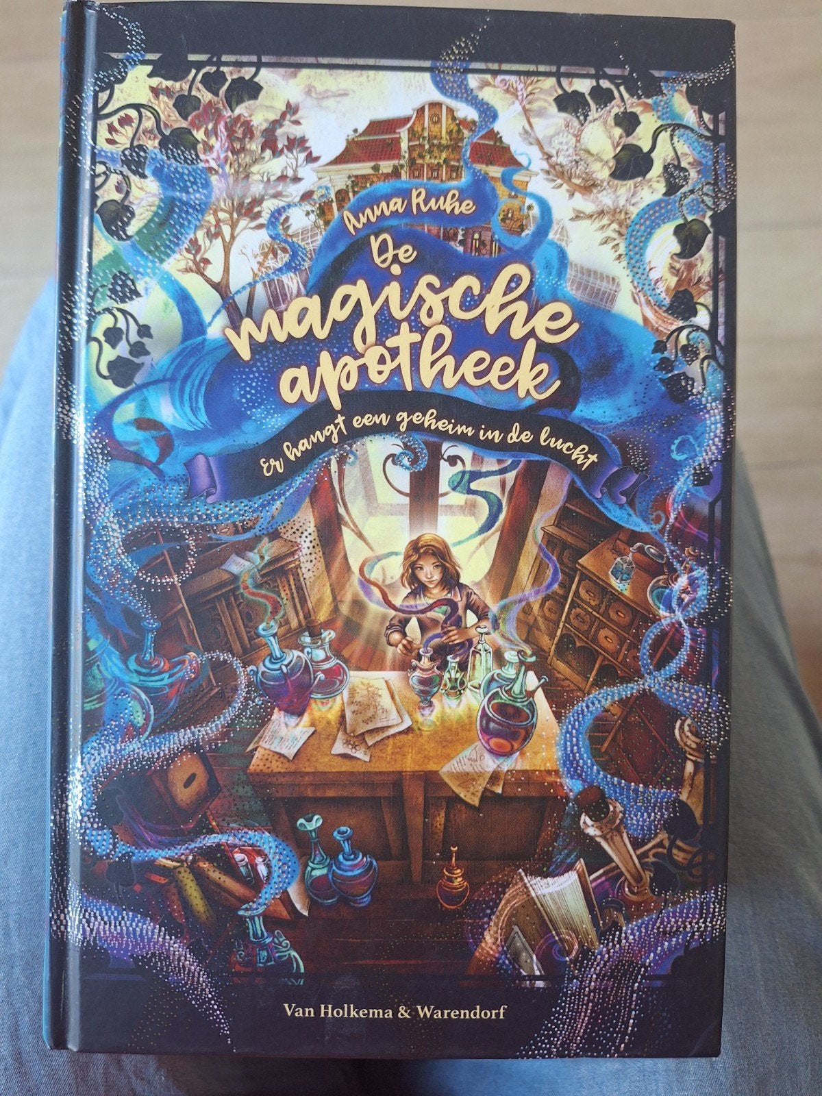 De magische apotheek deel 1, Boeken, Ophalen of Verzenden, Zo goed als nieuw, Fictie, Anna Ruhe