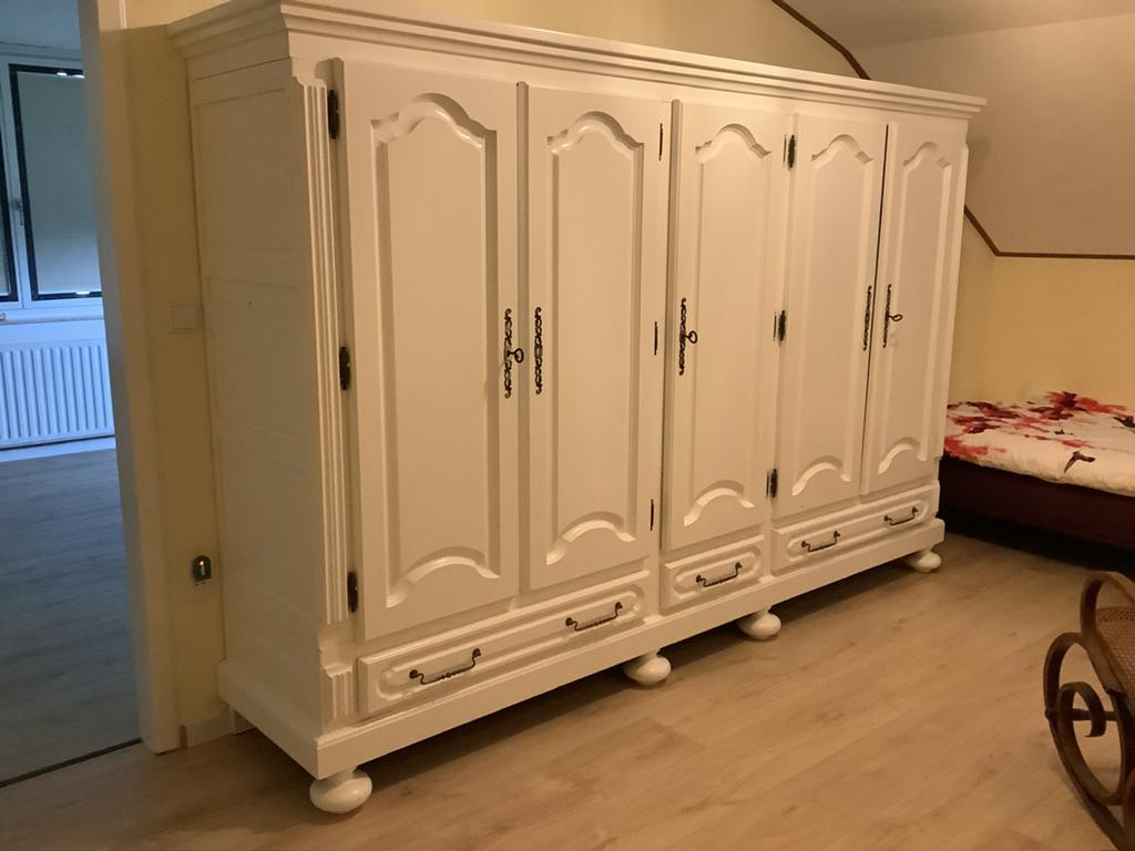 Grote retro linnenkast met laden, Ophalen, Gebruikt, 200 cm of meer, Met lade(s)