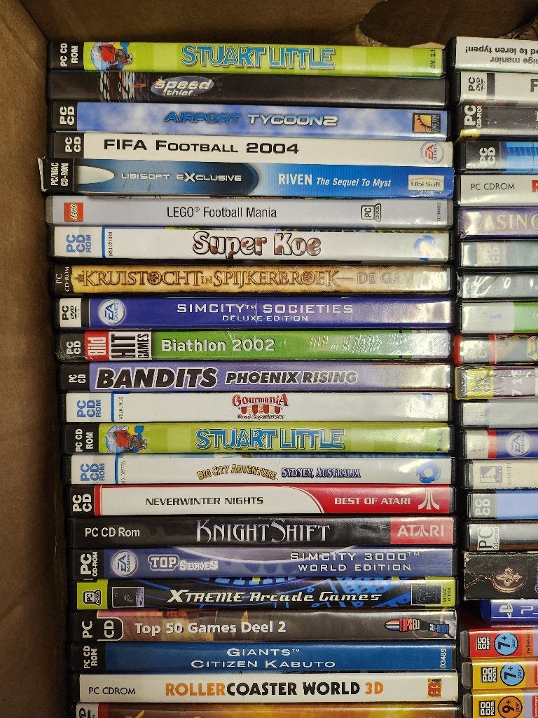 Doos vol met PC Games, Spelcomputers en Games, Games | Pc, 1 speler, Ophalen of Verzenden, Zo goed als nieuw, Vanaf 3 jaar