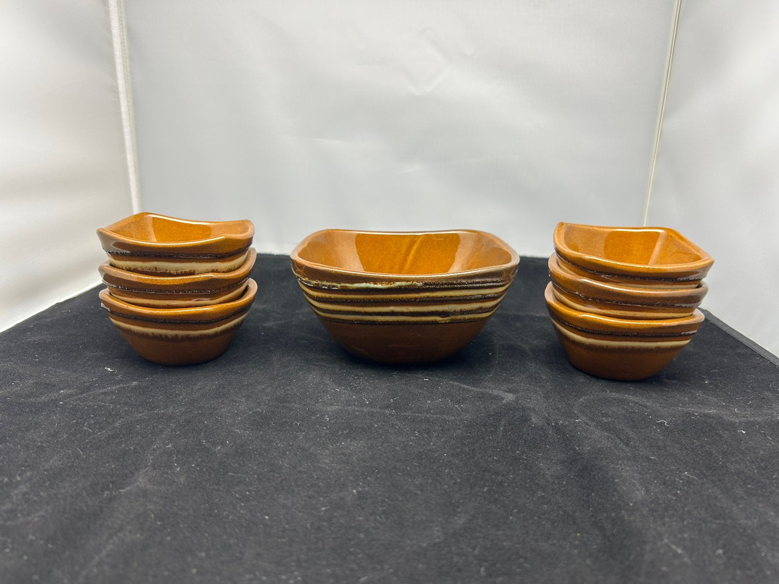 Vintage retro snackset / gourmetset jaren 70 - Bruin, Huis en Inrichting, Keuken | Servies, Keramiek, Overige typen, Vintage, Ophalen of Verzenden