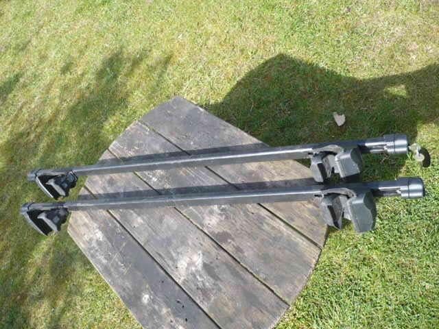 Thule dakrailing dakdragers universeel incl. sleutels, Ophalen, Gebruikt