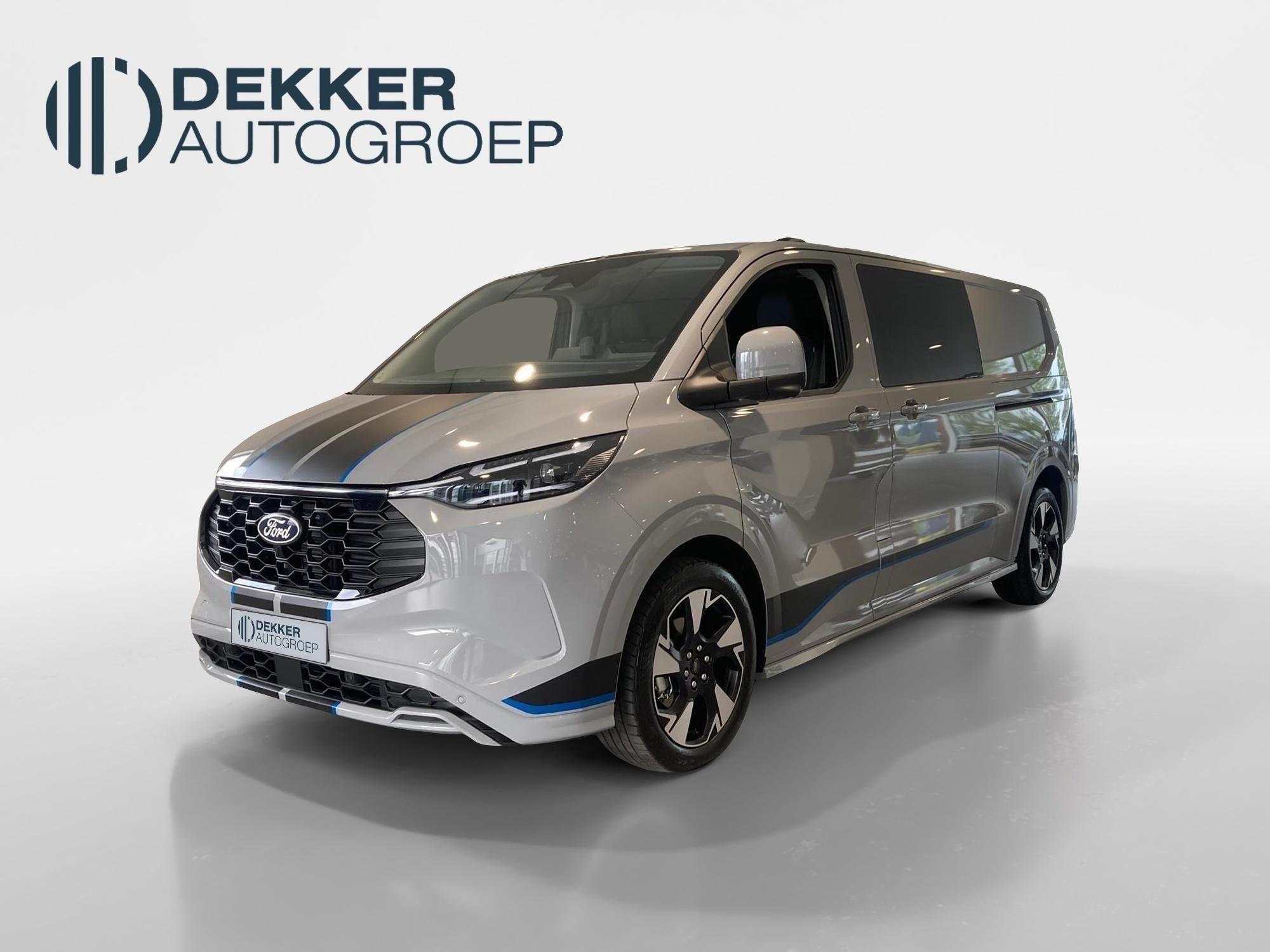 Ford Transit Custom 320 2.5 PHEV L2H1 Sport DC UIT VOORRAAD, Euro 6, 4 cilinders, Plug-in hybride, Bedrijf