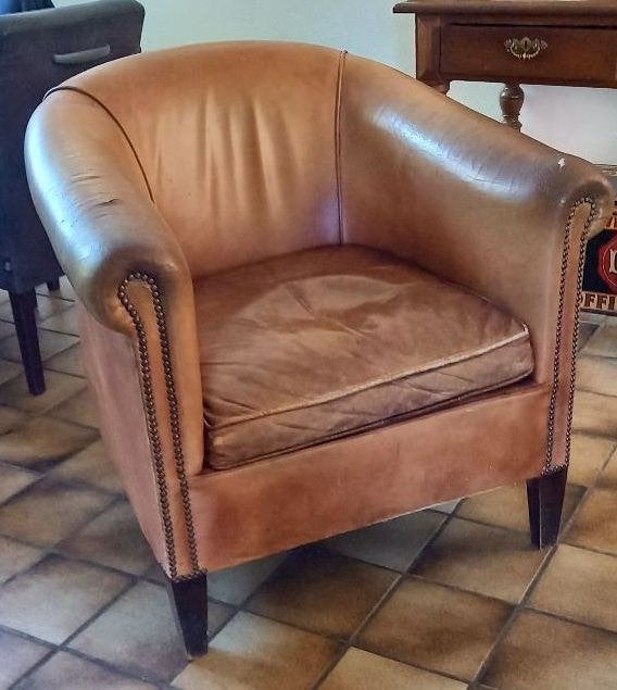 Tub Chair - bruin rundleer, Ophalen, Gebruikt, Bruin, Eén