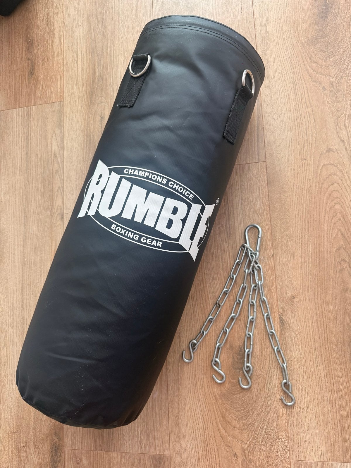 Rumble bokszak (nieuw) met bevestigingshaak, Sport en Fitness, Boksen, Ophalen, Nieuw, Bokszak