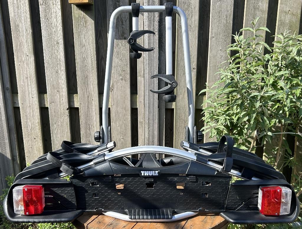 Thule fietsendrager Euroway G2 921, Auto diversen, Fietsendragers, Ophalen, 2 fietsen, Zo goed als nieuw, Trekhaakdrager