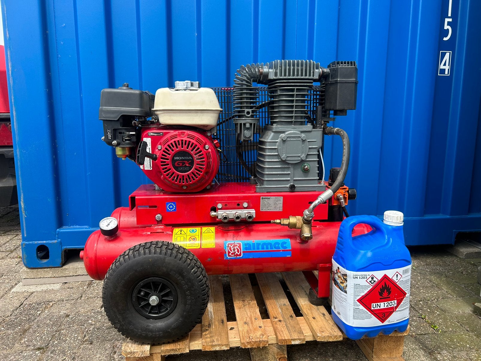 Airmec mobiele compressor Honda 680L/min 11 bar, Doe-het-zelf en Verbouw, Compressors, 100 liter of meer, Ophalen of Verzenden