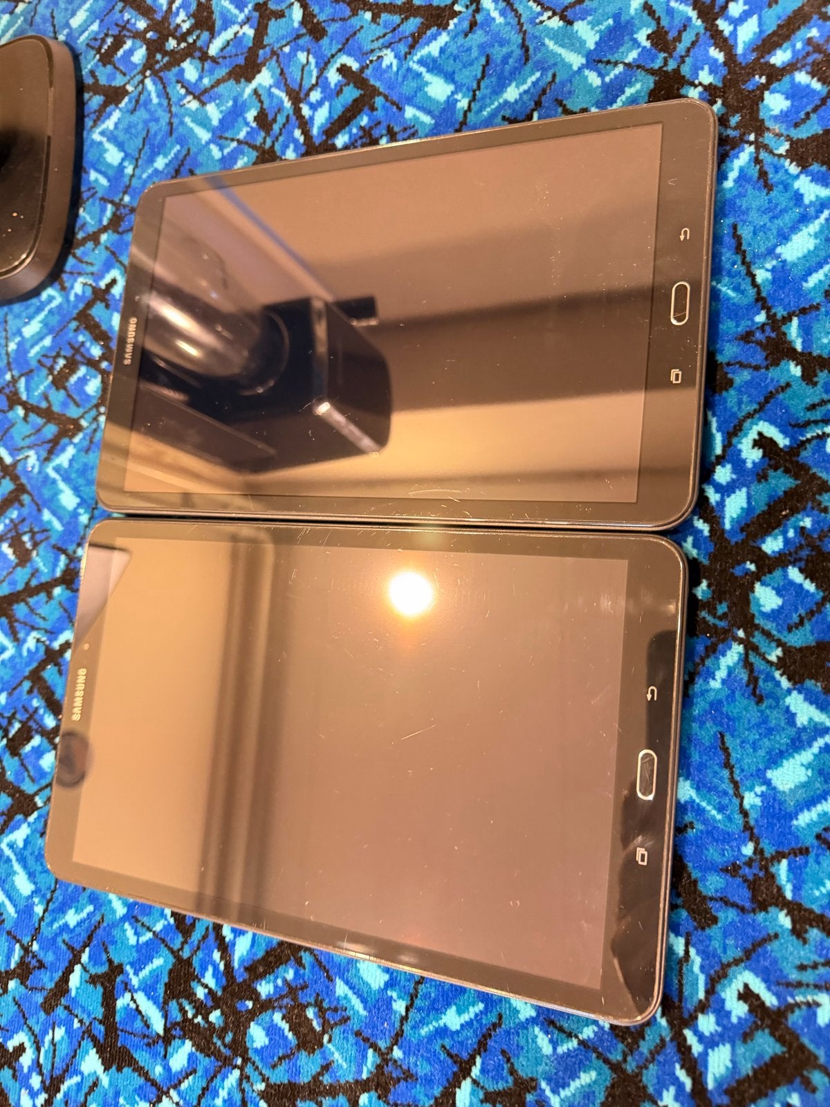 2x Samsung Galaxy Tab E (SM-T580) - Excl. oplader, 10 inch, Gebruikt, Ophalen of Verzenden, 16 GB