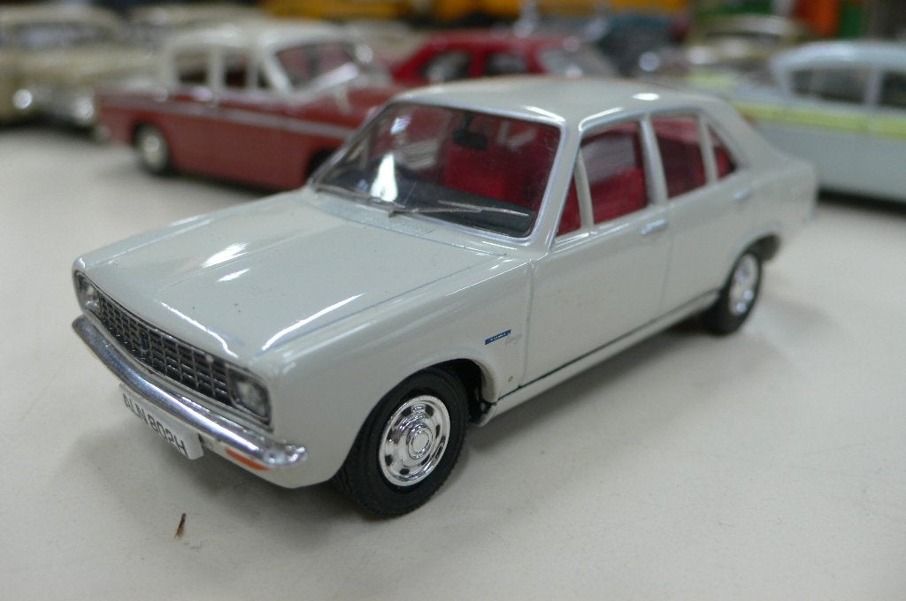hillman avenger  1977 -vanguards  1/43, Hobby en Vrije tijd, Modelauto's | 1:43, Verzenden, Nieuw, Auto, Vanguards