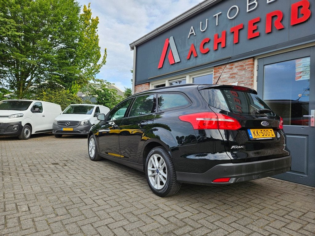 Ford Focus Wagon 1.0 Trend Airco! Cruise Control! Gereviseer, Auto's, 101 pk, Gebruikt, Euro 6, Zwart