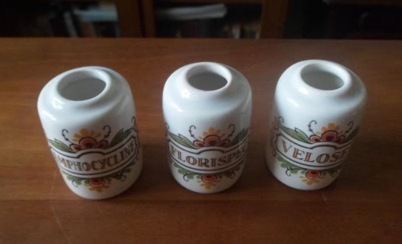 3x kleine apothekerspot 5 cm Amphocycline Florispec Velosef, Antiek en Kunst, Ophalen of Verzenden