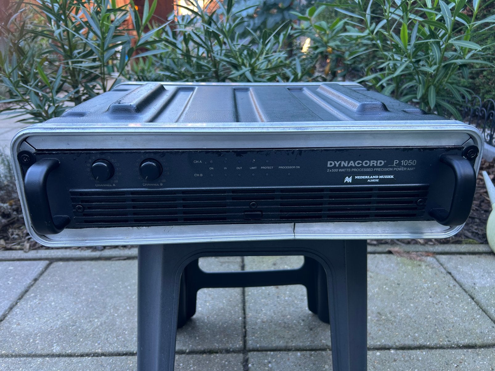 Dynacord P 1050 Professionele Eindversterker – 2x500 Watt, Ophalen, Gebruikt, Minder dan 500 watt, P.A.