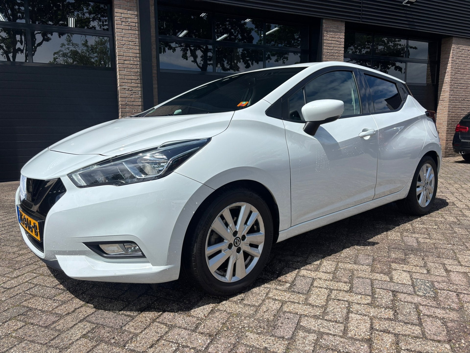 Nissan Micra 1.0 IG-T N-Connecta Trekhaak Carplay Camera, Auto's, Voorwielaandrijving, Dealer onderhouden, Verwarmde buitenspiegels