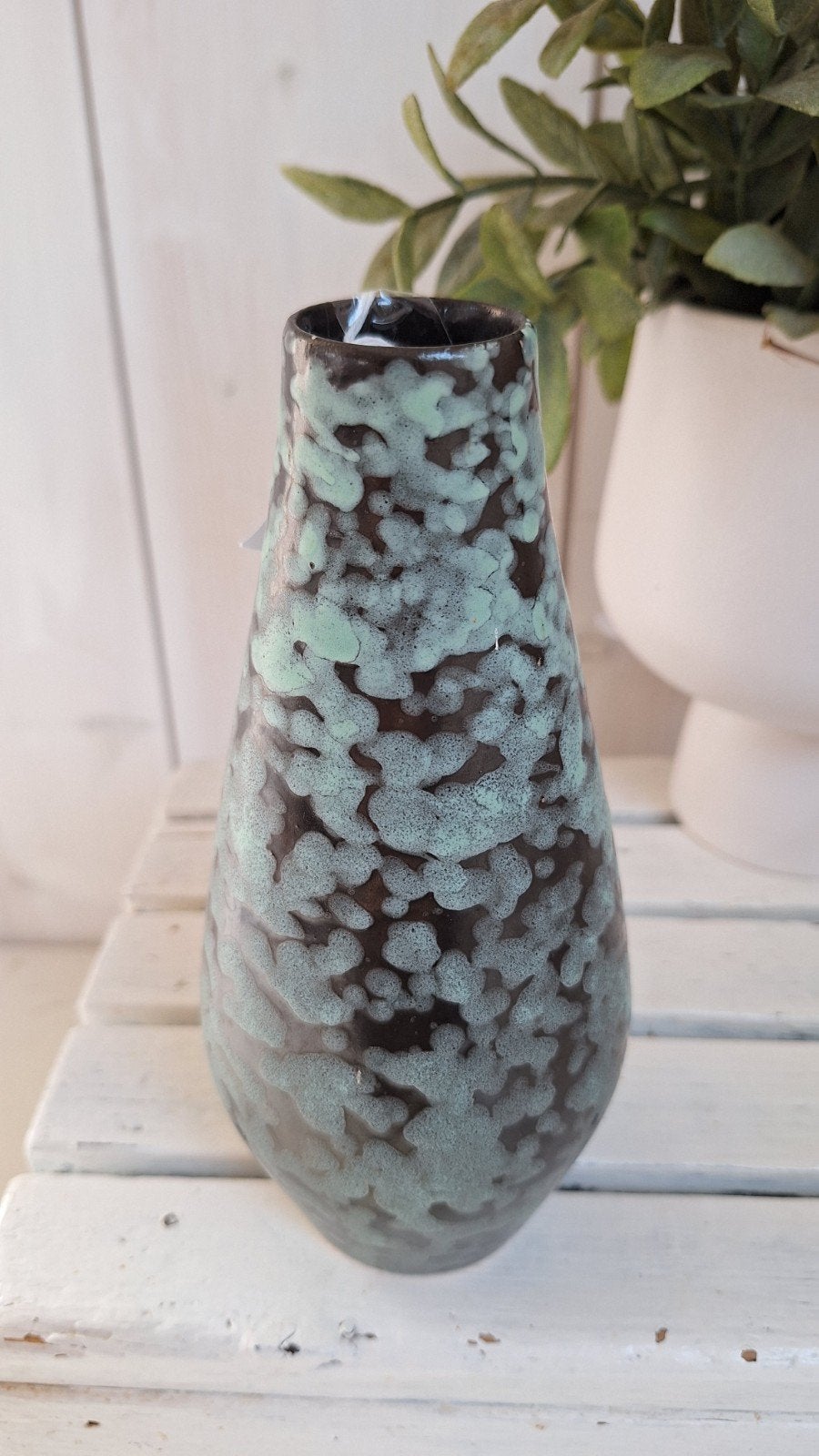 Conisch gevormde vintage West Germany vaas, vaasje, Jade, Gebruikt, Aardewerk of Porselein, Ophalen of Verzenden, Nvt
