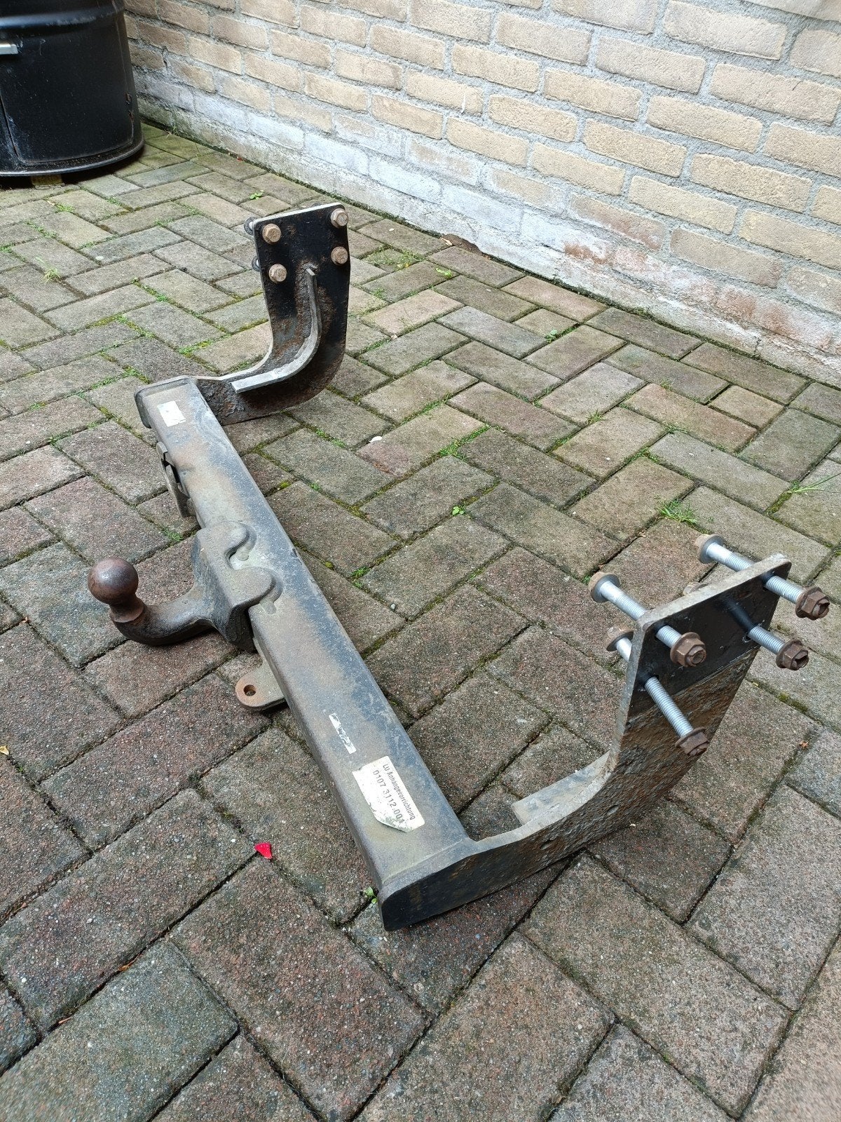 Gebruikte trekhaak , compleet met bevestigingsmateriaal, Auto-onderdelen, Trekhaken, Ophalen, Gebruikt
