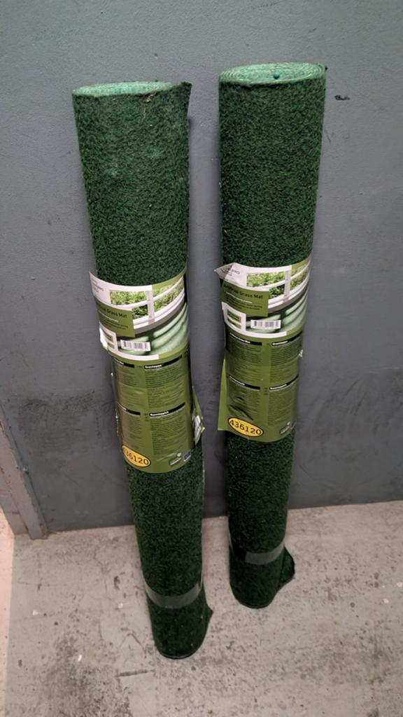 2x Kunstgras tapijt livarno 100*200cm, Tuin en Terras, Gras en Kunstgras, Ophalen, Nieuw, Minder dan 10 m², Kunstgras