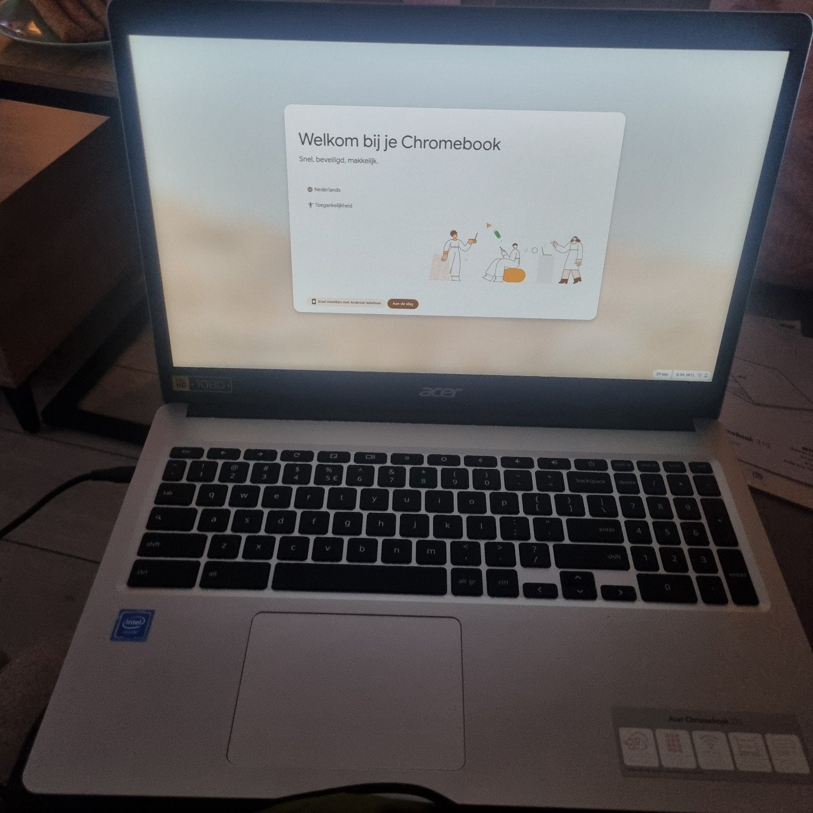 Acer Chromebook 315 - Zo goed als nieuw, Computers en Software, 4 GB of minder, 15 inch, Qwerty, Ophalen of Verzenden
