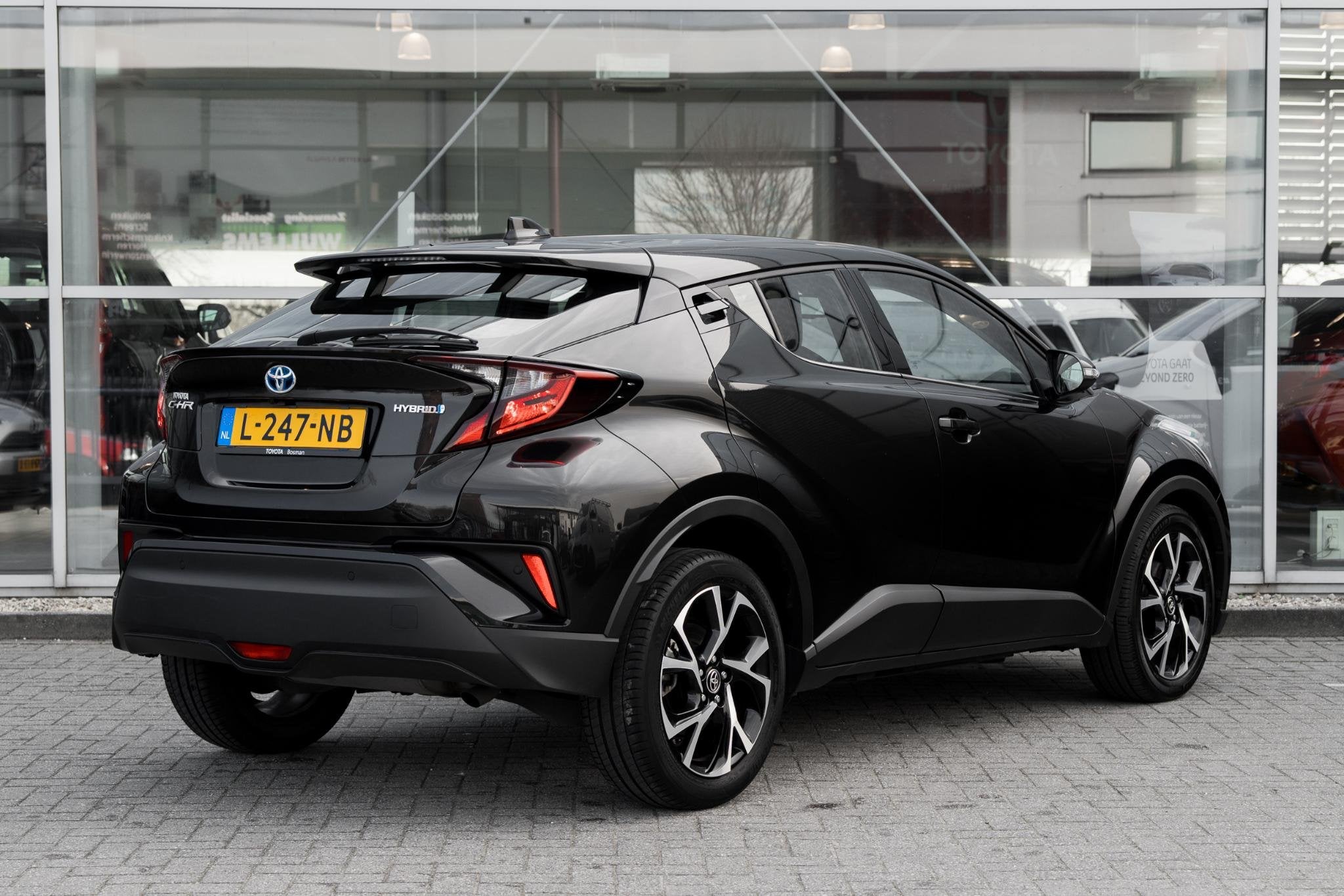 Toyota C-HR 1.8 Hybrid Dynamic, Stof, Euro 6, 4 cilinders, Origineel Nederlands