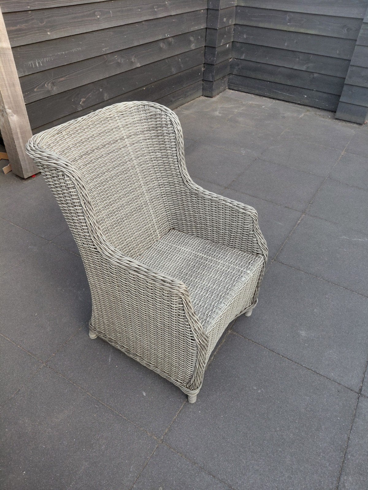 Darwin tuinstoel (zonder kussens) - pootje reparabel, Ophalen of Verzenden, Gebruikt, Wicker