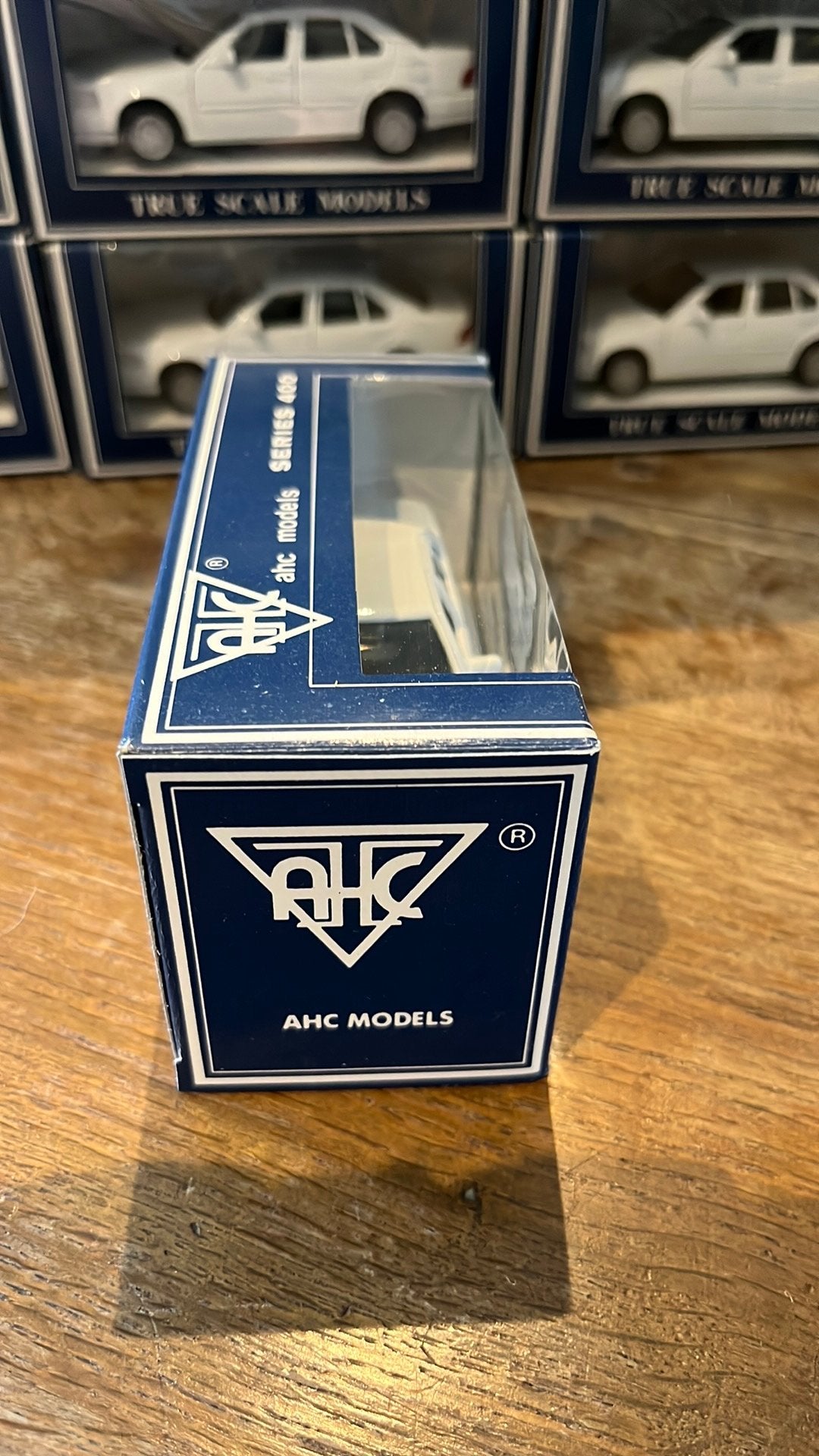 AHC Models 1/43 Nissan Maxima 12 stuks nieuw in de doosjes, Hobby en Vrije tijd, Ophalen of Verzenden, Nieuw, Auto, Overige merken