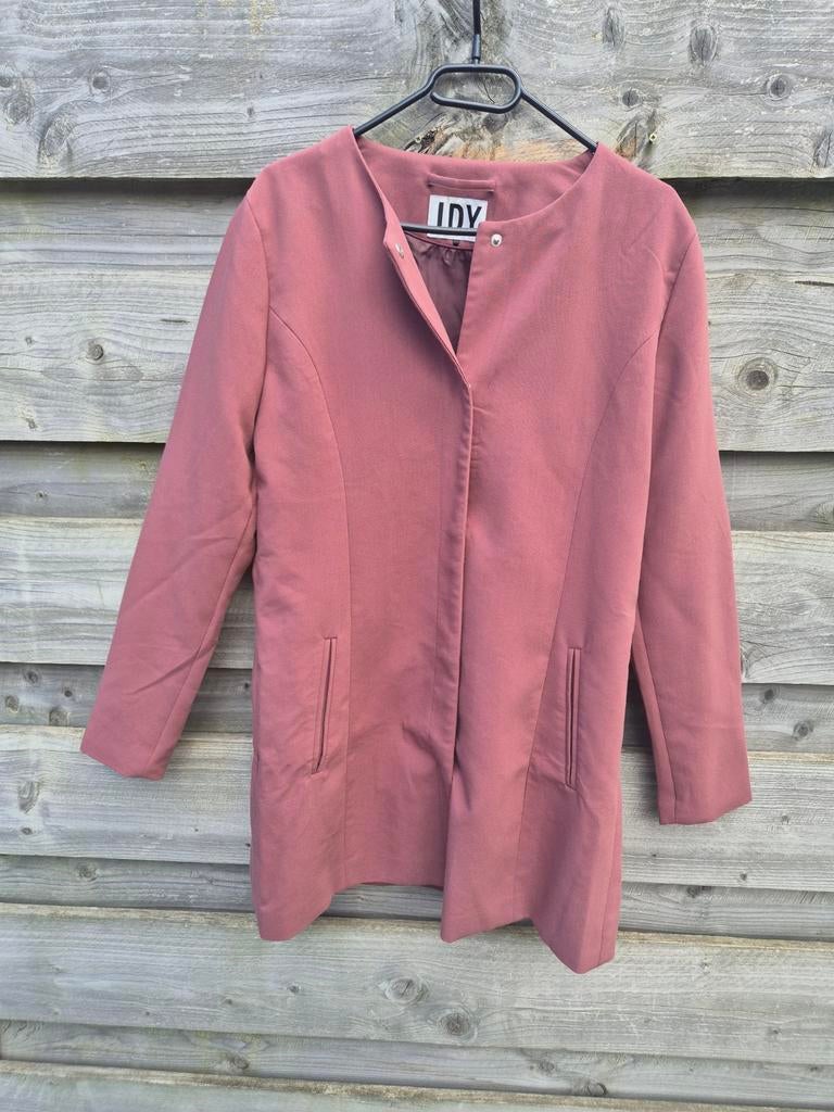 Stijlvol roze jasje van JDY - Maat L, Maat 42/44 (L), Ophalen of Verzenden, Zo goed als nieuw, Jasje