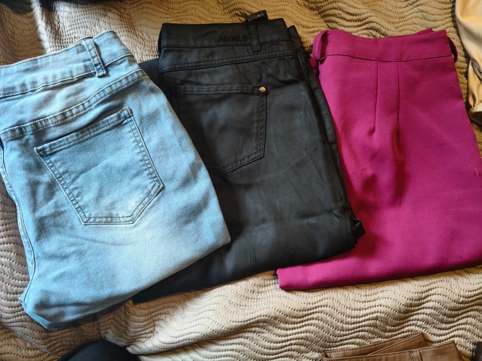 3 Damesbroeken Maat M/L - Jeans, Zwart, Fuchsia, Ophalen of Verzenden