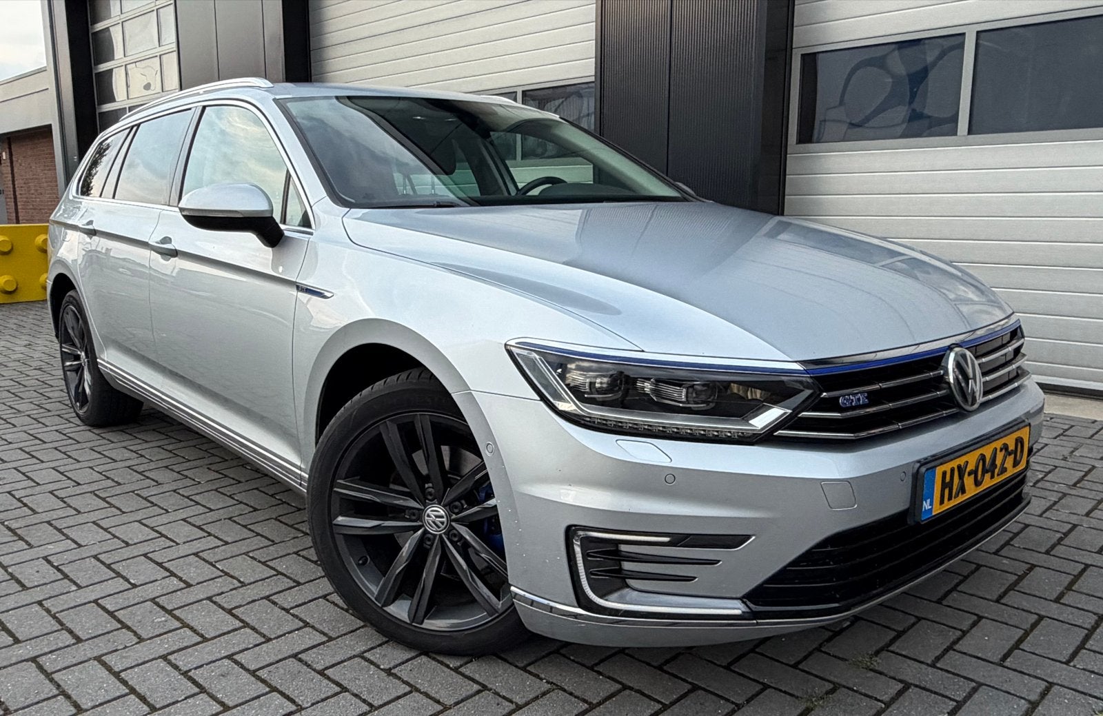 Volkswagen Passat 1.4 TSI 160KW GTE Phev Dsg6 2015 Grijs, 156 pk, 1622 kg, Origineel Nederlands, 1600 kg