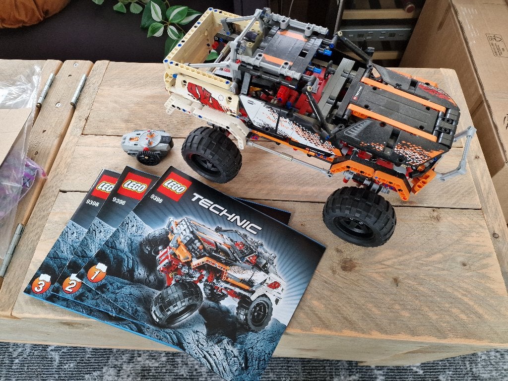 LEGO TECHNIC 4X4 Crawler (9398) [#41]