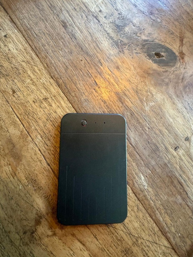 AI voice recorder, creditcard formaat, kan achter je mobiel, Ophalen of Verzenden, Zo goed als nieuw, Audio