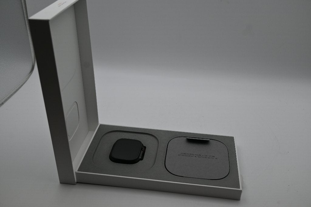 Apple Watch Ultra 3, Zwart, IOS, Nieuw, Ophalen of Verzenden