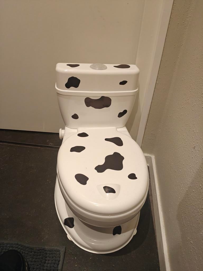 Potje en WC Verkleiner - Koeienvlekken, Ophalen, Gebruikt