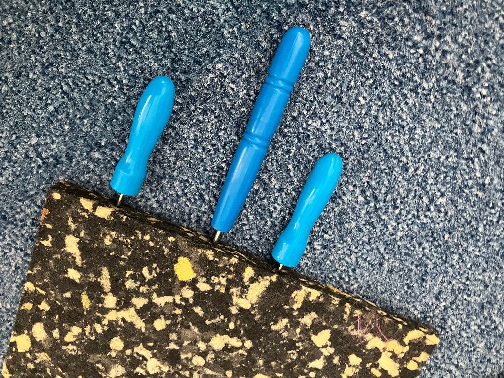 PRIKLAPPEN   EN   PRIKPENNEN, Ophalen of Verzenden, Zo goed als nieuw, Knutselen