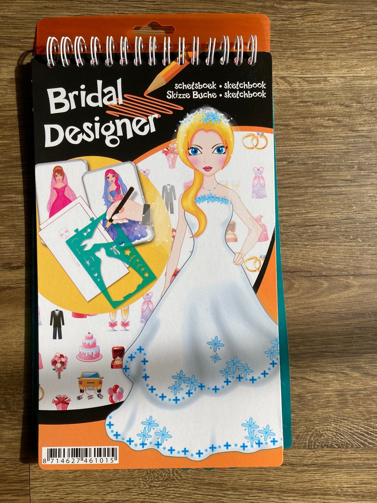 ZGAN Bridal designer / ontwerp boek jurken, Ophalen of Verzenden, Zo goed als nieuw