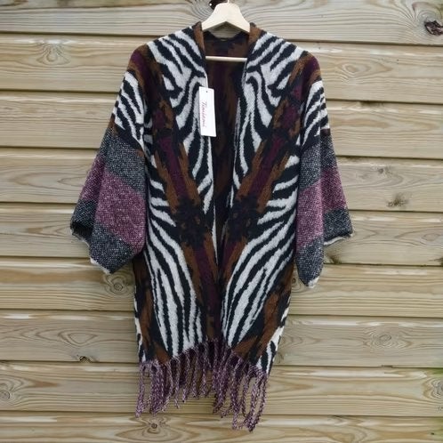 Nieuwe Poncho jacquard vest 30% wol met mouwen t/m maat 44, Verzenden, Nieuw, Maat 42/44 (L), Meerkleurig