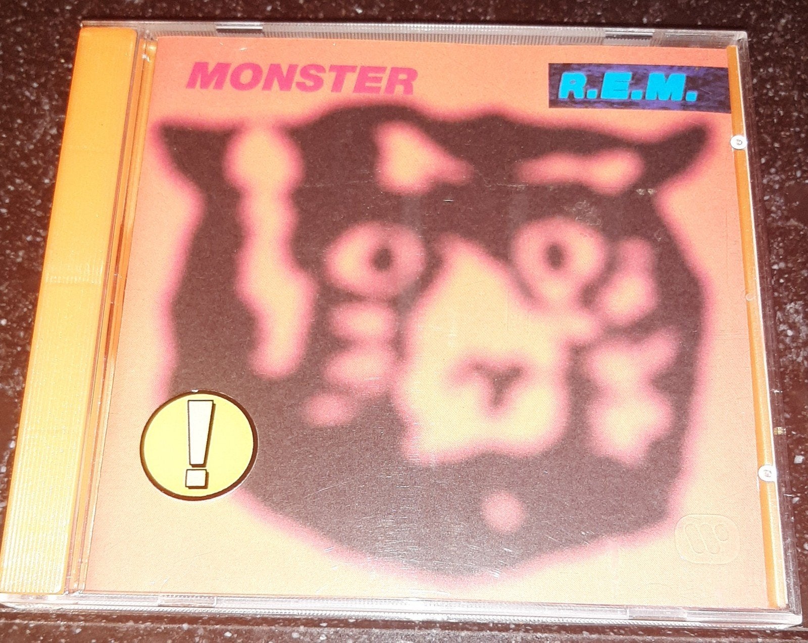 R.E.M. monster, Ophalen of Verzenden, Zo goed als nieuw, Poprock