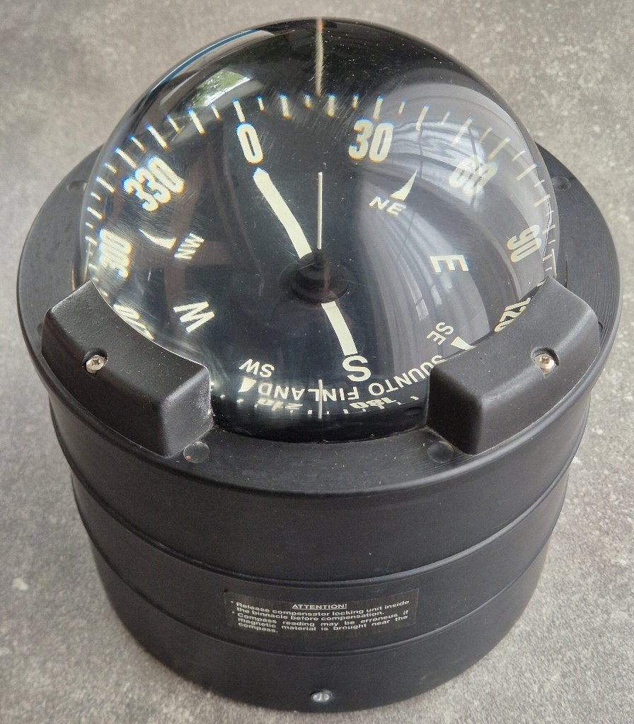 Suunto D-165 kompas inclusief verlichting, Ophalen of Verzenden, Gps of Kompas