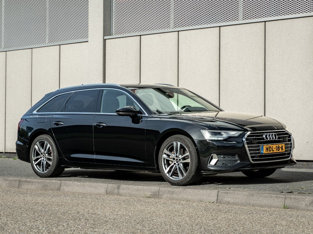 Audi A6 Avant, 40 TDI Quattro Black | Pano | Virt | Trek |, Auto's, Automaat, Dealer onderhouden, 4 cilinders, 2000 kg