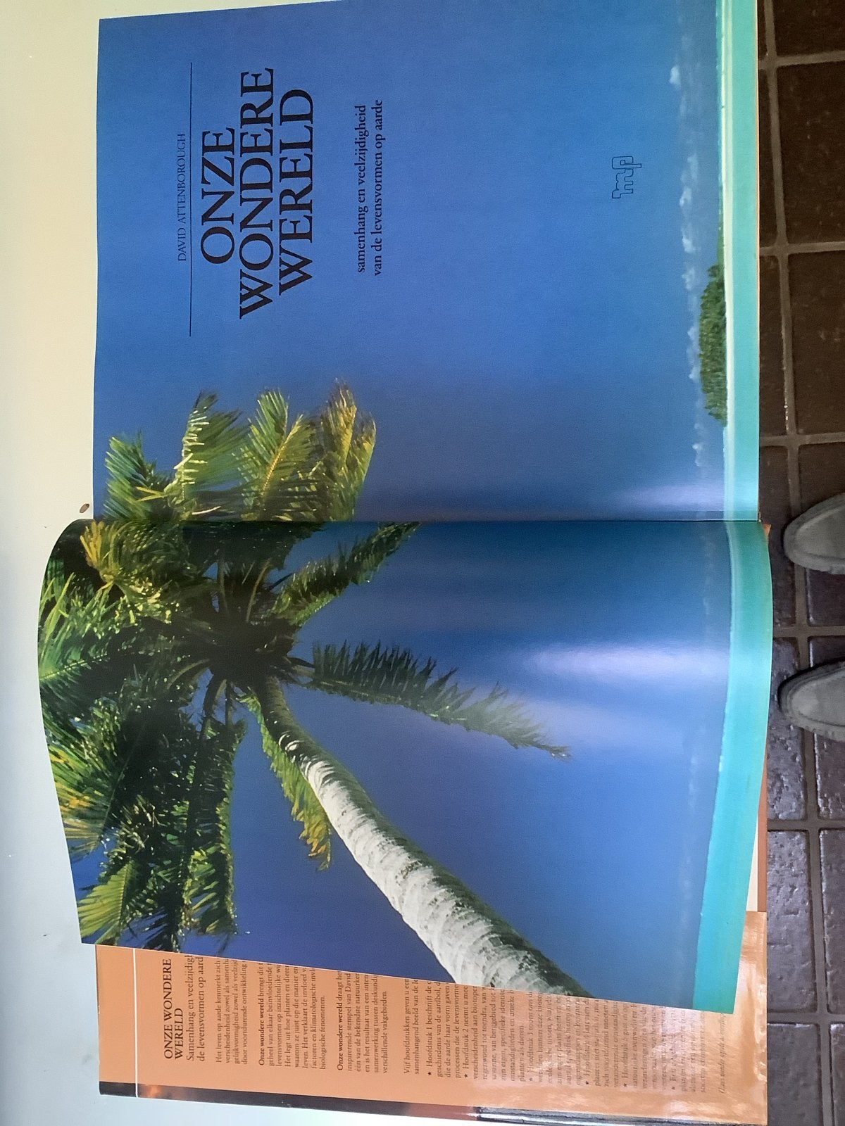 Onze Wondere Wereld - David Attenborough, Boeken, Natuur, Gelezen, Natuur algemeen, Ophalen of Verzenden