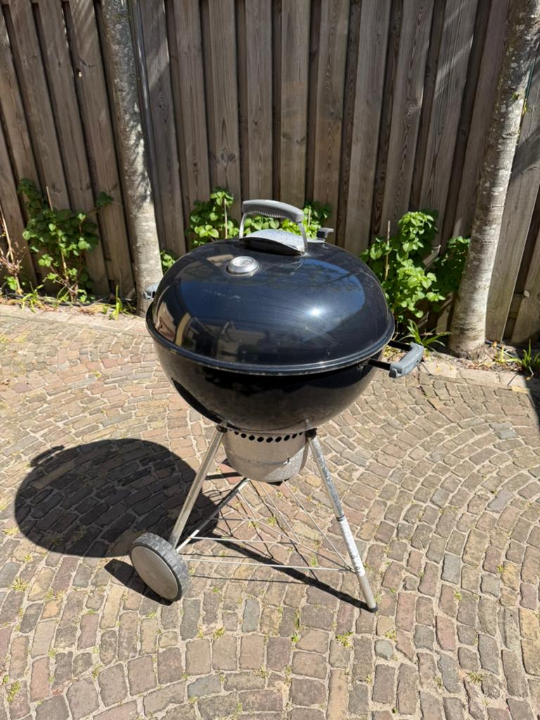 Weber Master-Touch GBS E-5750 Houtskoolbarbecue, Ophalen, Gebruikt
