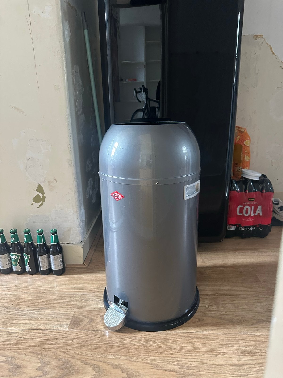 Wesco prullenbak, Huis en Inrichting, Ophalen, Gebruikt, Met pedaal, 50 tot 75 cm