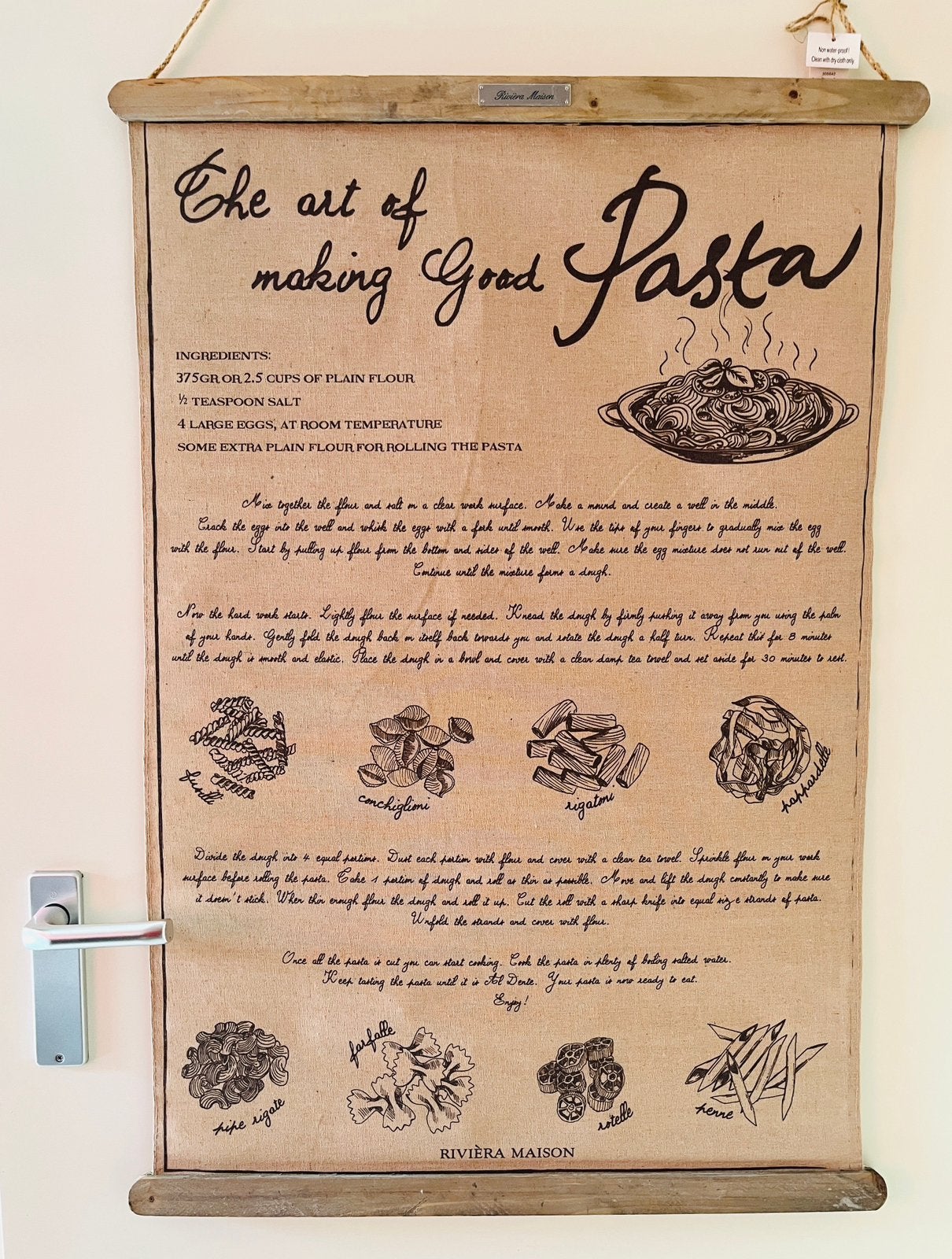 Riviera Maison Wand Decoratie - "Making Pasta", Wandhanger, Nieuw, Ophalen of Verzenden, Ingelijst