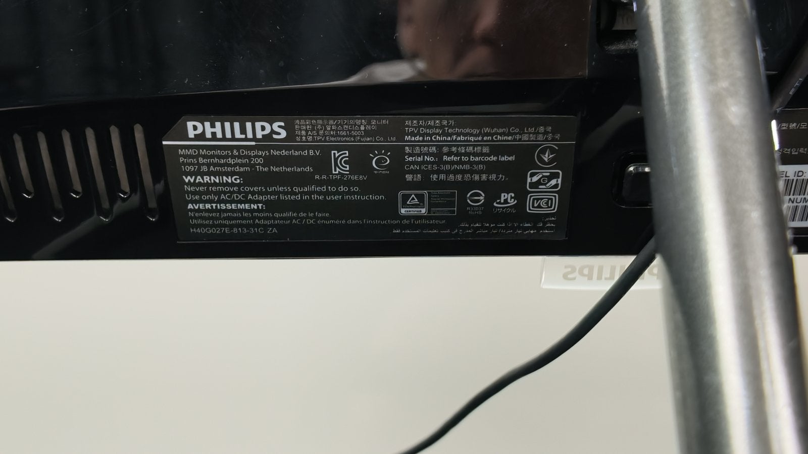Foto 6 van Philips 276E8VJSB 27 inch 4K UHD IPS Monitor
