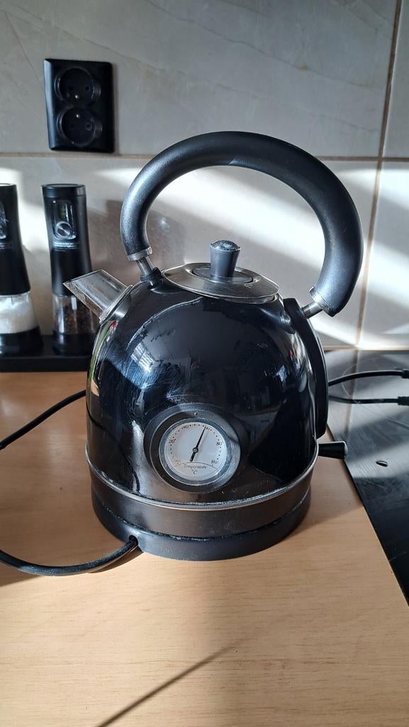 Waterkoker Moa, Witgoed en Apparatuur, Waterkokers, 1 tot 2 liter, Ophalen of Verzenden
