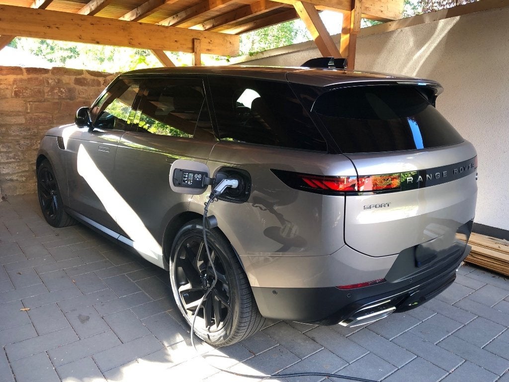 Range Rover Sport 440 SE, Warranty until 09/2028, Auto's, Automaat, Dealer onderhouden, 2995 cc, 2500 kg