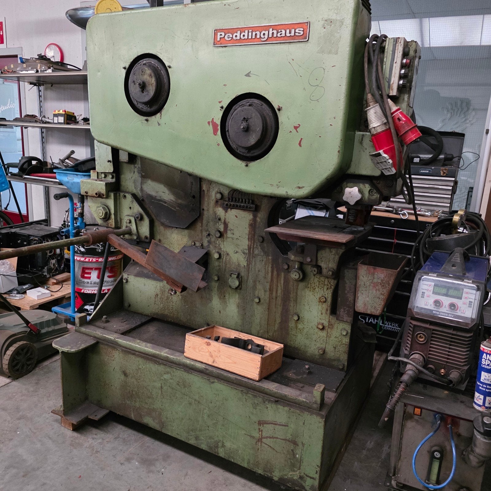 Peddinghaus 210 Super 13 Knip Pons Machine, Ophalen